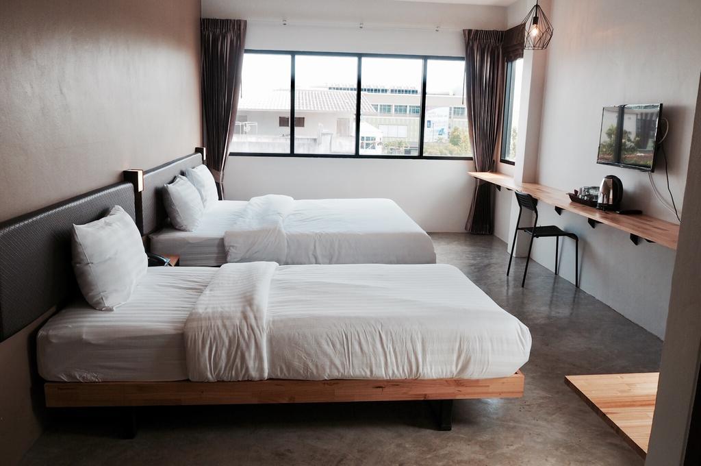A3 Living Apartamento Surat Thani Exterior foto