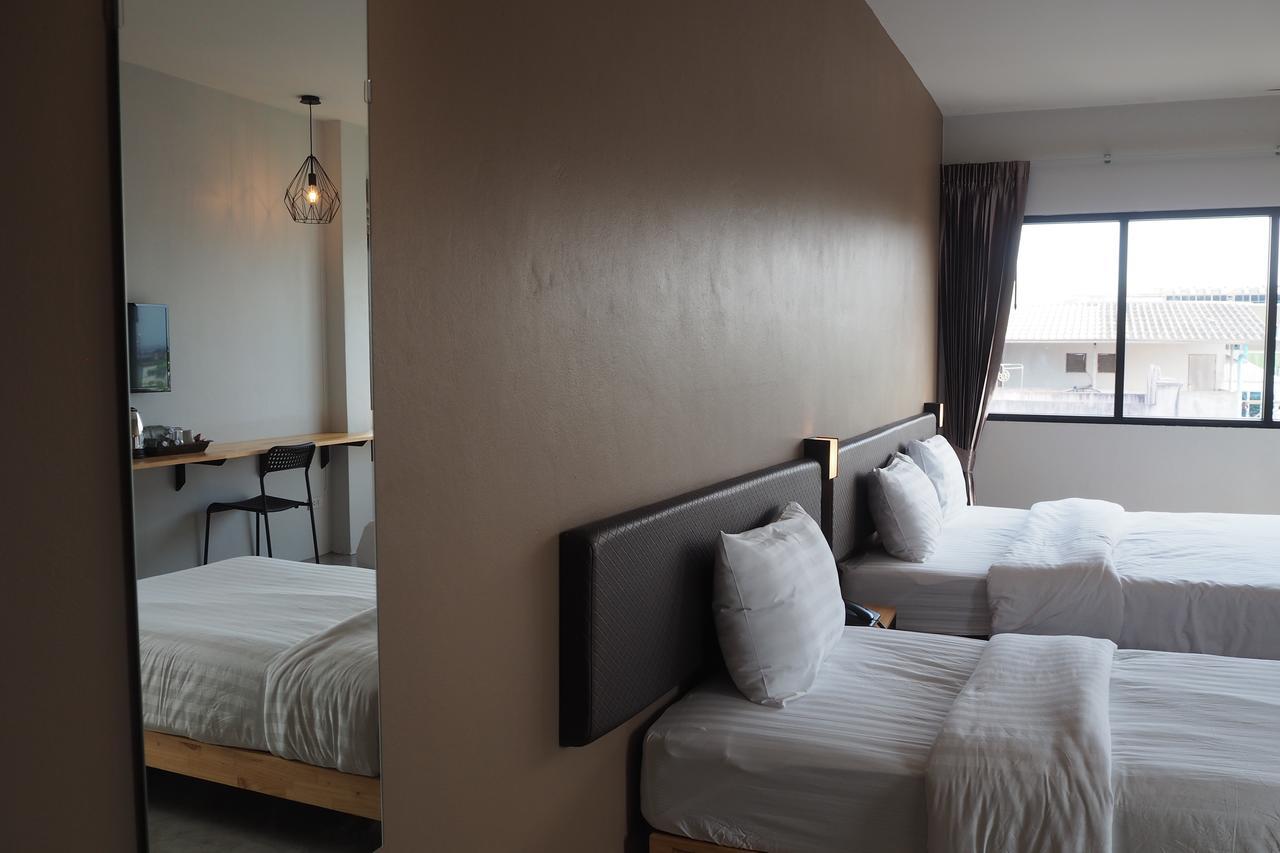 A3 Living Apartamento Surat Thani Exterior foto